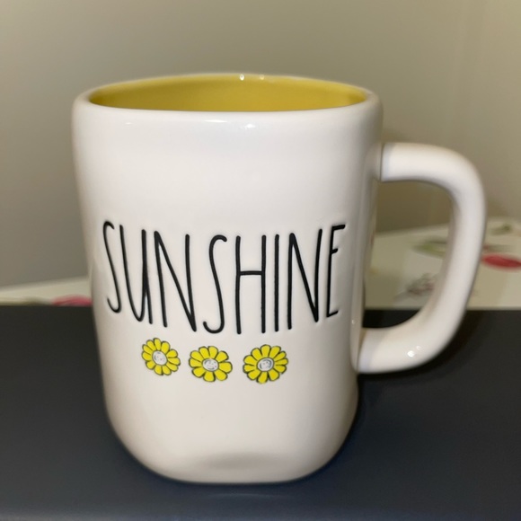 Rae Dunn SUNSHINE mug - Picture 1 of 2